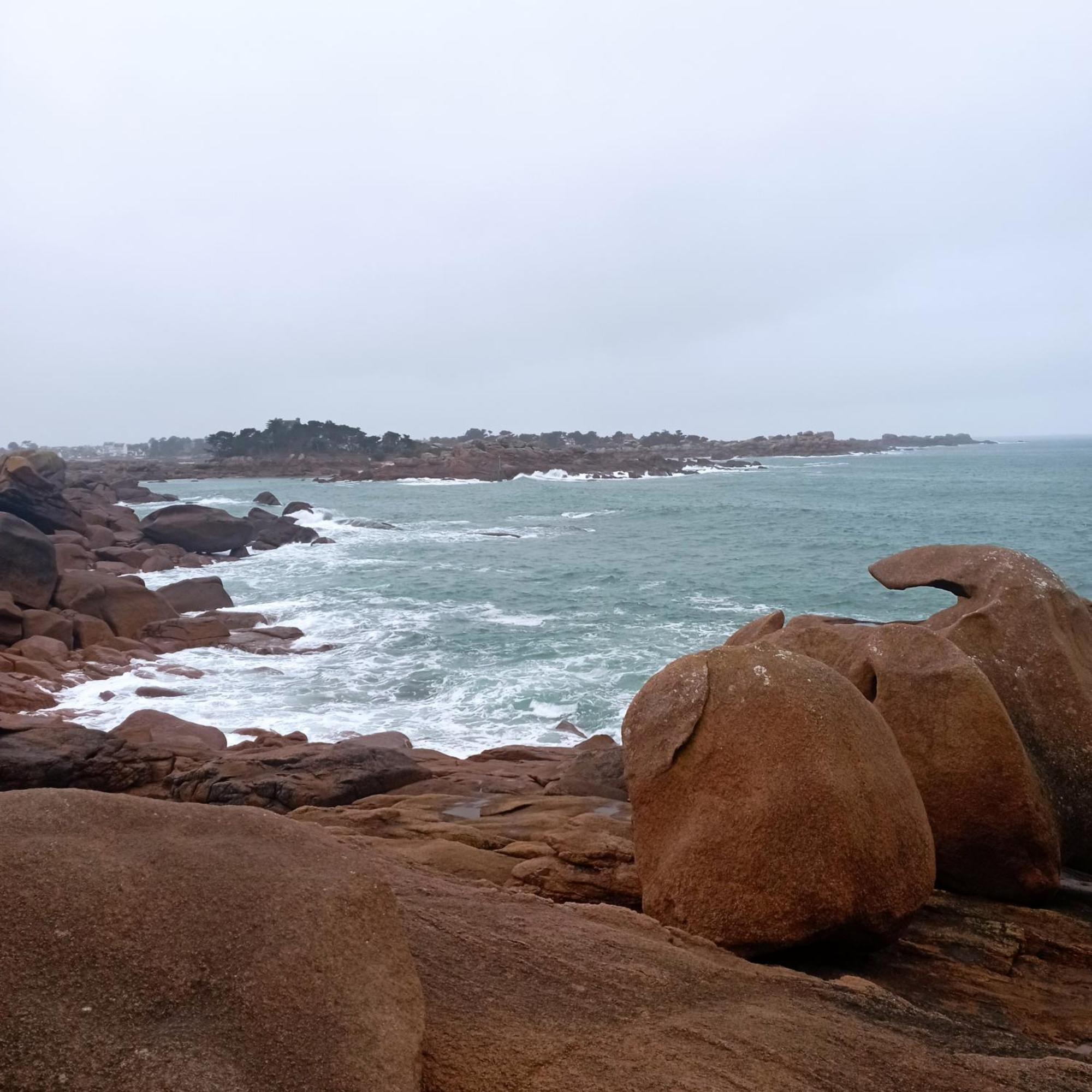 Cosy 3 Etoiles A 25 Mn De La Cote De Granit Rose Hébergement de vacances *
