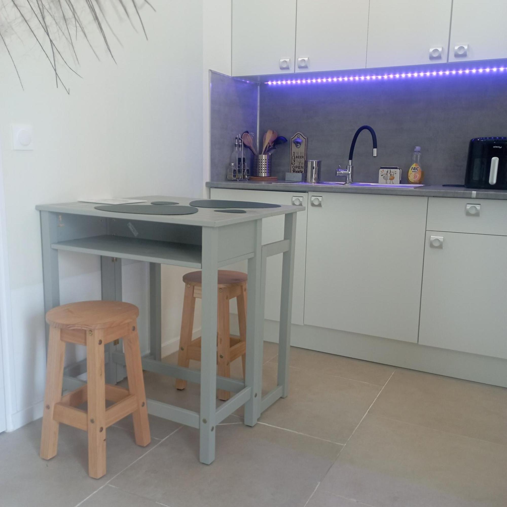 Cosy 3 Etoiles A 25 Mn De La Cote De Granit Rose Hébergement de vacances Bégard
